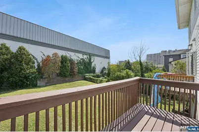 1670 Maple Street, Fort Lee, NJ 07024 - Photo 28