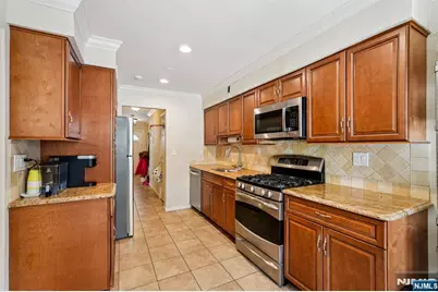 44 Forsythia Lane, Paramus, NJ 07652 - Photo 14