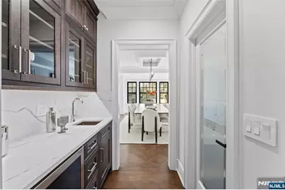 330 Hartshorn Drive, Millburn, NJ 07078 - Photo 14