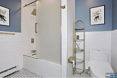 703 Linden Avenue, Teaneck Township, NJ 07666 - Photo 22