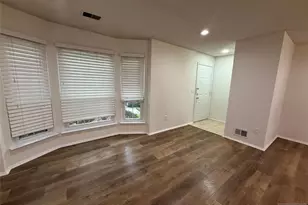 250 Larch Ln, Mahwah, NJ 07430 - Photo 6