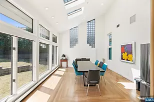 1 Hemlock Dr, Cresskill, NJ 07626 - Photo 4