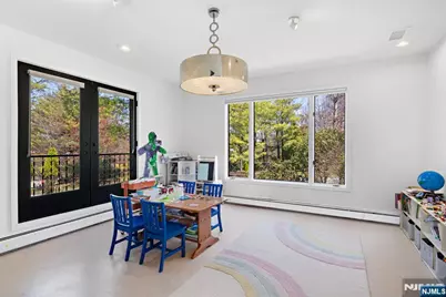 1 Hemlock Drive, Cresskill, NJ 07626 - Photo 2