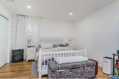 389 Madeline Avenue, Garfield, NJ 07026 - Photo 6