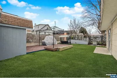 389 Madeline Avenue, Garfield, NJ 07026 - Photo 22