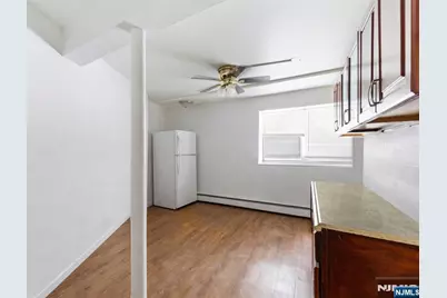 2455 3rd Street, Fort Lee, NJ 07024 - Photo 22