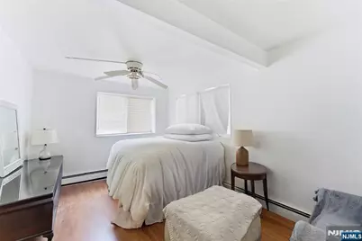 2455 3rd Street, Fort Lee, NJ 07024 - Photo 24