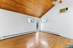 2455 3rd St, Fort Lee, NJ 07024 - Photo 28