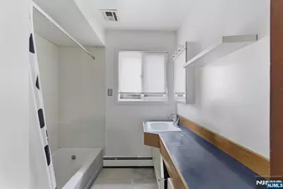 2455 3rd Street, Fort Lee, NJ 07024 - Photo 10