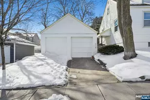 649 8th St, Carlstadt, NJ 07072 - Photo 36