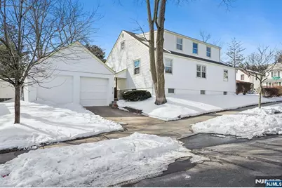 649 8th Street, Carlstadt, NJ 07072 - Photo 38