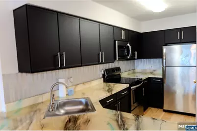 5 Linden 2H #2H, Hackensack, NJ 07601 - Photo 4
