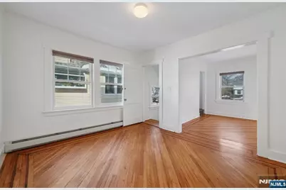 42 Brookfield Road 2 #2, Montclair, NJ 07043 - Photo 6