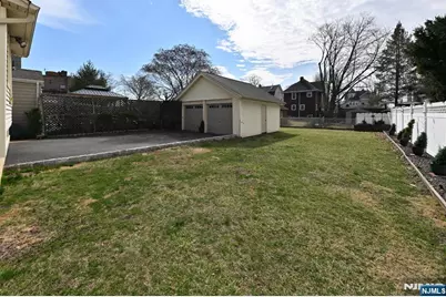 99 Christie Street, Ridgefield Park, NJ 07660 - Photo 24