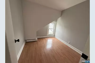 26 Hemlock Street 3 #3, Paterson, NJ 07503 - Photo 8