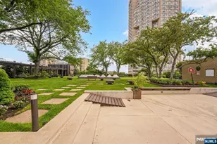 7004 Blvd East 28C, Guttenberg, NJ 07093 - Photo 32