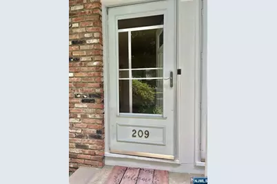 209 Washington Drive 209 #209, Ramsey, NJ 07446 - Photo 2