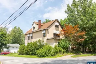 18 Hardenburgh Ave 1st Flo, Demarest, NJ 07627 - Photo 2