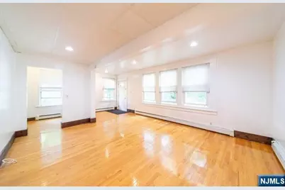 18 Hardenburgh Avenue 1st Flo. #1st Flo., Demarest, NJ 07627 - Photo 4