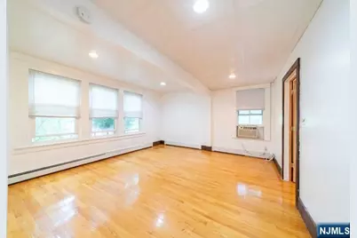 18 Hardenburgh Avenue 1st Flo. #1st Flo., Demarest, NJ 07627 - Photo 6