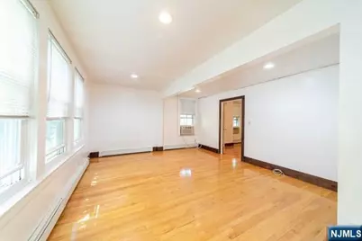 18 Hardenburgh Avenue 1st Flo. #1st Flo., Demarest, NJ 07627 - Photo 4