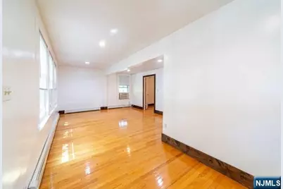 18 Hardenburgh Avenue 1st Flo. #1st Flo., Demarest, NJ 07627 - Photo 6