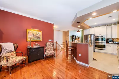 7 Graphite Drive, Little Falls Township, NJ 07424 - Photo 16