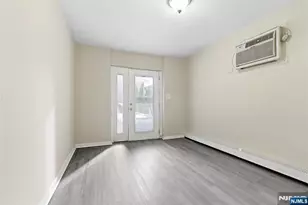 412 Walker St, Fairview, NJ 07022 - Photo 28