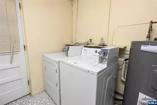 412 Walker St, Fairview, NJ 07022 - Photo 30