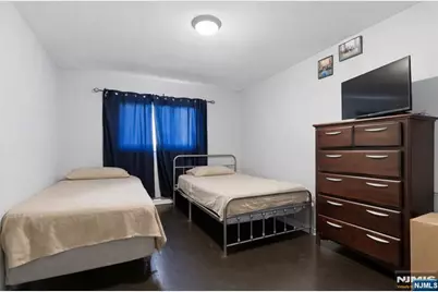 412 Walker Street, Fairview, NJ 07022 - Photo 10