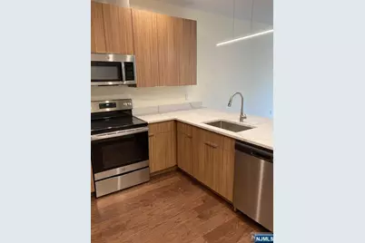 209 Oakdene Place 205 #205, Cliffside Park, NJ 07010 - Photo 6