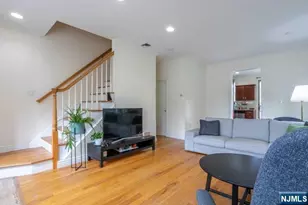 25 Mahan St, Tenafly, NJ 07670 - Photo 4