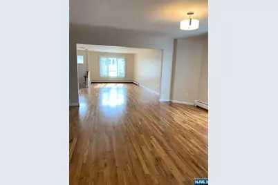 2445 3rd Street A #A, Fort Lee, NJ 07024 - Photo 6