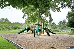 34 Crocker Mansion Dr, Mahwah, NJ 07430 - Photo 42