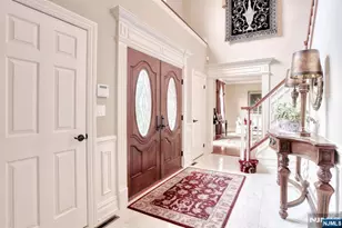 34 Crocker Mansion Dr, Mahwah, NJ 07430 - Photo 4