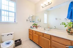 9 Cliff Rd, Woodland Park, NJ 07424 - Photo 10