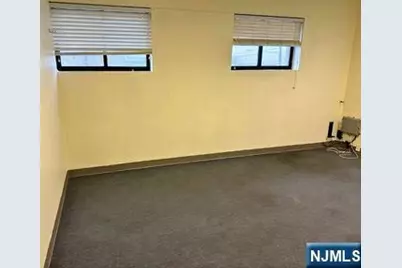 705 Grand Avenue 207 #207, Ridgefield, NJ 07657 - Photo 6