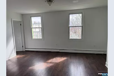 395 Bergen Avenue, Jersey City, NJ 07304 - Photo 2