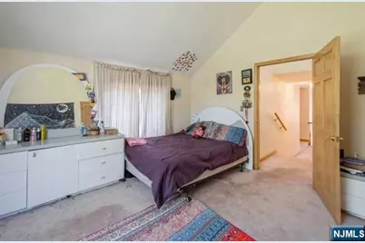 15 Old Oak Drive, Mahwah, NJ 07430 - Photo 20