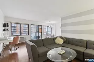 125 Prospect Ave 17G, Hackensack, NJ 07601 - Photo 2