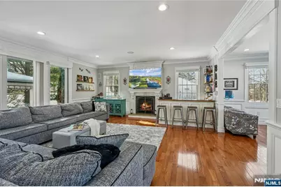 25 Page Drive, Oakland, NJ 07436 - Photo 8