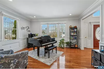 25 Page Drive, Oakland, NJ 07436 - Photo 24