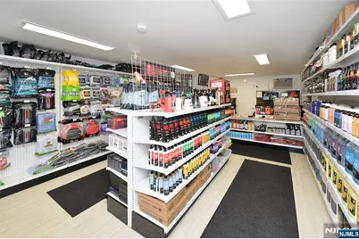 306-310 Queen Anne Road, Teaneck Township, NJ 07666 - Photo 20