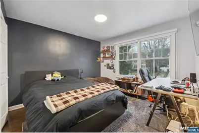 22 Maplewood Road, Closter, NJ 07624 - Photo 18