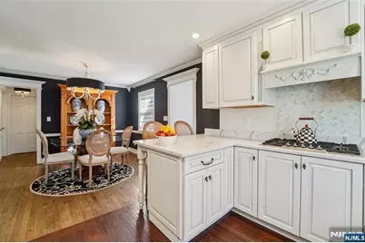 118 Lakewood Avenue, Ho Ho Kus, NJ 07423 - Photo 12