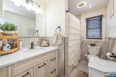 48 Garden Avenue Floor 1 #Floor 1, Woodland Park, NJ 07424 - Photo 18