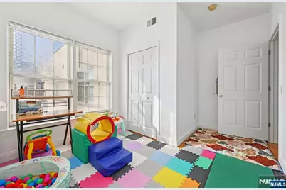 169 - 171 Tichenor 407 #407, Newark, NJ 07114 - Photo 20