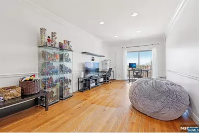 169 - 171 Tichenor 407 #407, Newark, NJ 07114 - Photo 6