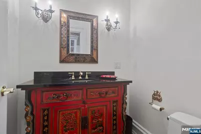 31-33 Hamilton Avenue, Weehawken, NJ 07086 - Photo 14