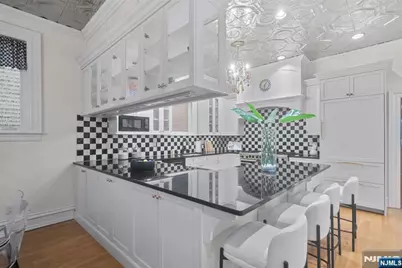 31-33 Hamilton Avenue, Weehawken, NJ 07086 - Photo 10